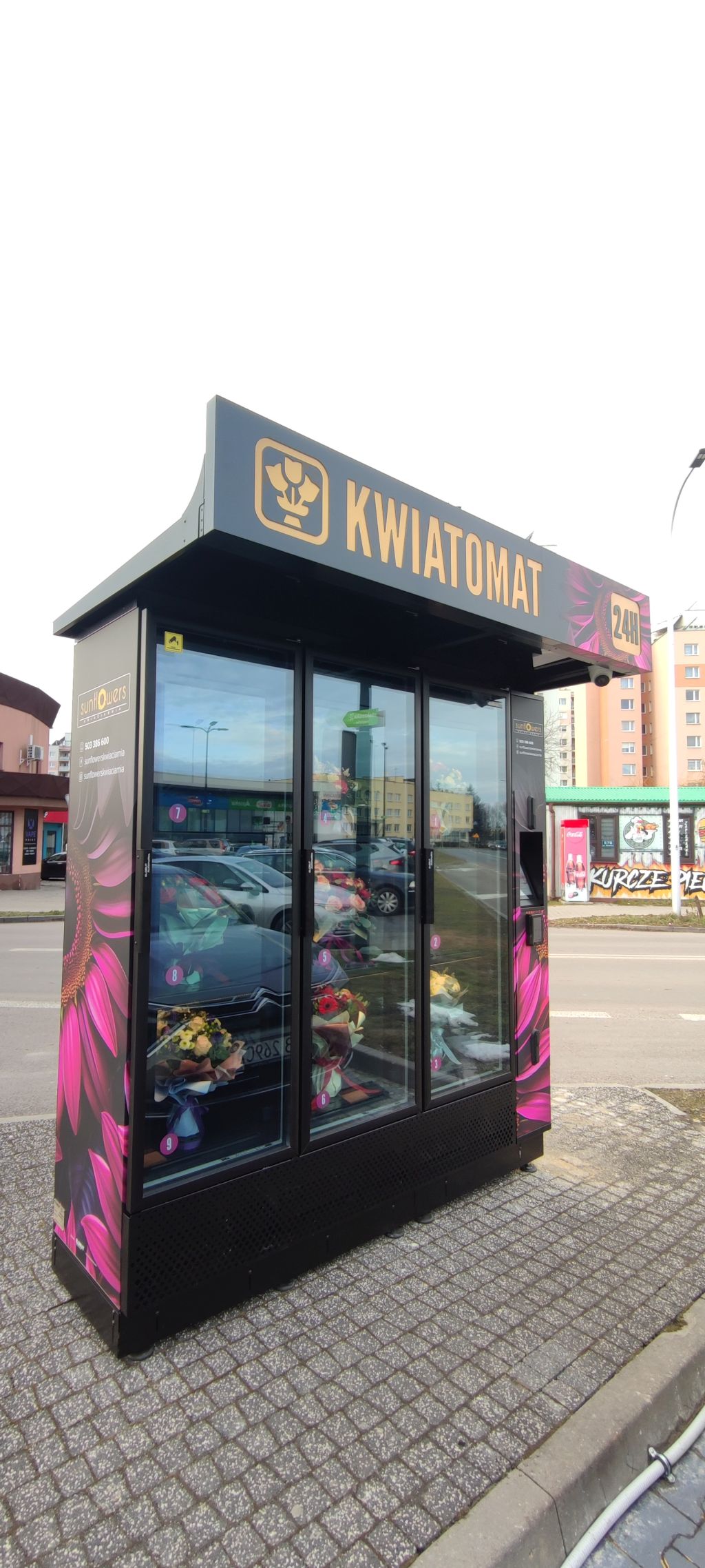 Kwiatomat - kwiatomat czynny 24 godziny na dobę, kwaitomat na ul. Hrubieszowskiej 9